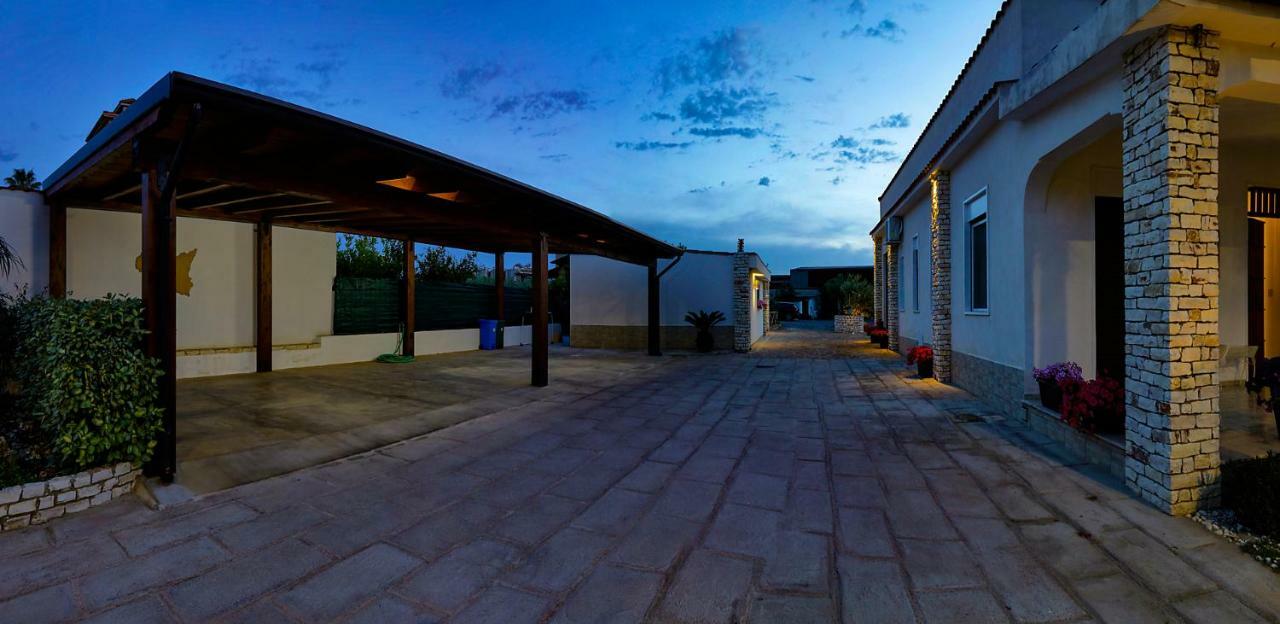 Villa Araucaria Partinico Εξωτερικό φωτογραφία